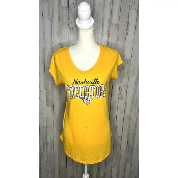 NWT NHL Nashville Predators Women's Small‎ Yellow V-Neck Short Sleeve T-Shirt - Picture 2 of 5